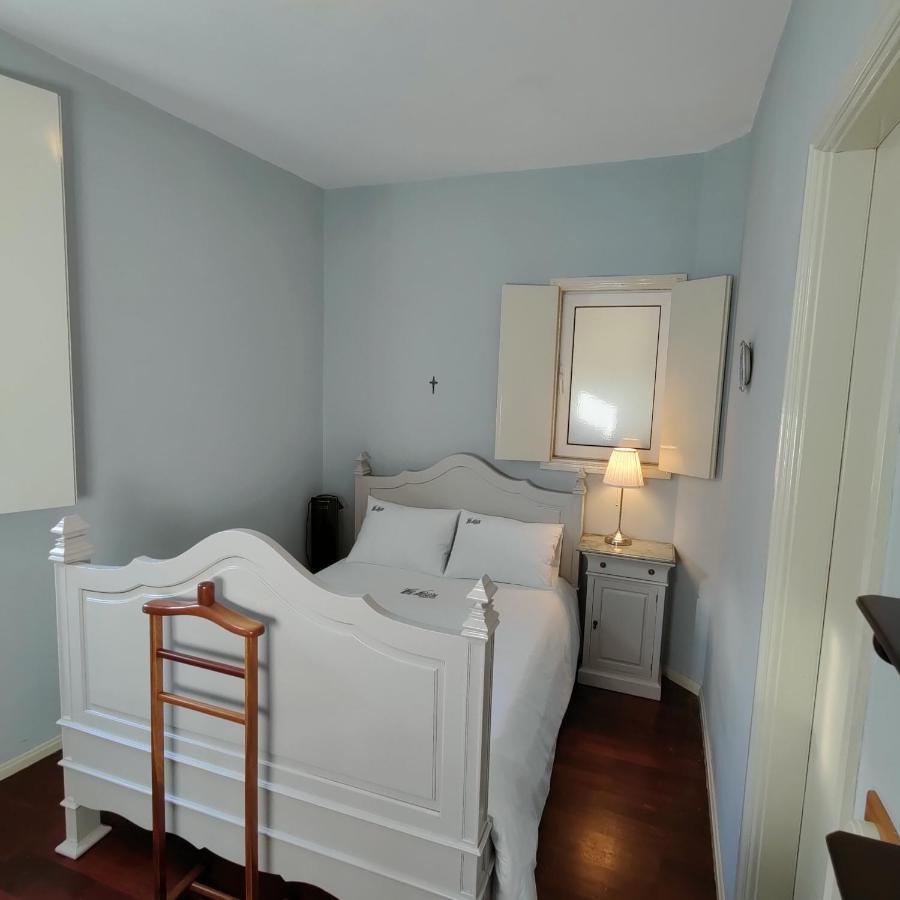 Vila Nazare Bed & Breakfast Castro Daire Exterior photo